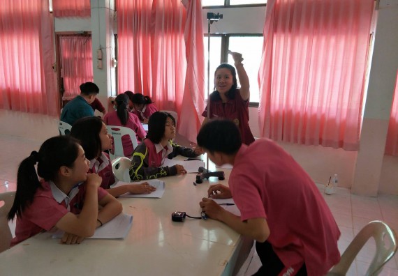 ภาพกิจกรรม โปรแกรมวิชาฟิสิกส์ จัดกิจกรรมนักฟิสิกส์รุ่นเยาว์ ปีที่ 6