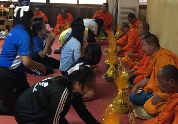 ภาพกิจกรรม โปรแกรมวิชาสาธารณสุขศาสตร์ จัดกิจกรรมทำบุญโปรแกรมวิชาสาธารณสุขศาสตร์