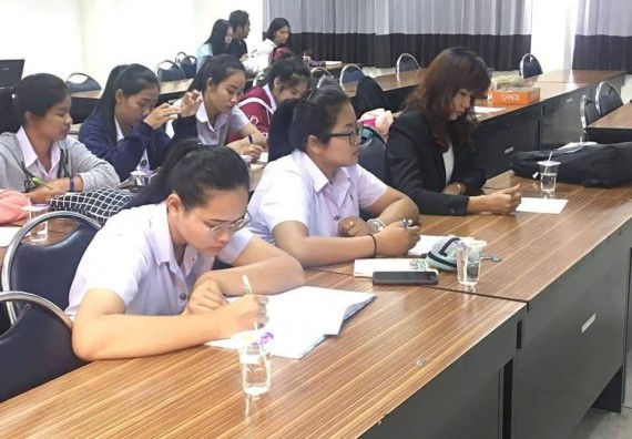 ภาพกิจกรรม โปรแกรมวิชาคณิตศาสตร์ จัดอบรมเชิงปฏิบัติการการสร้างนักวิจัยคณิตศาสตร์ (workshop) ตามโครงการ Work integrated learing (WIL)