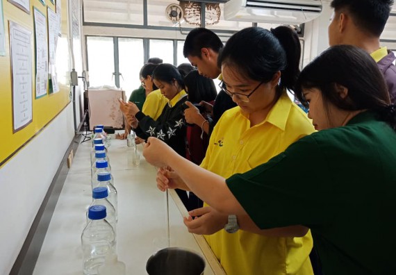 ภาพกิจกรรม โปรแกรมวิชาชีววิทยา	จัดการอบรมเชิงปฏิบัติการการเพาะเลี้ยงเนื้อเยื่อกล้วยไข่