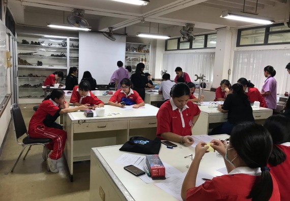 ภาพกิจกรรม ศูนย์วิทยาศาสตร์และวิทยาศาสตร์ประยุกต์ จัดการอบรมเชิงปฏิบัติการทักษะทางวิทยาศาสตร์