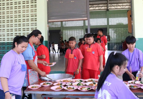 ภาพกิจกรรม โปรแกรมวิชาคณิตศาสตร์ จัดโครงการบูรณาการการจัดการเรียนการสอน ค่ายโครงงานคณิตศาสตร์ฯ