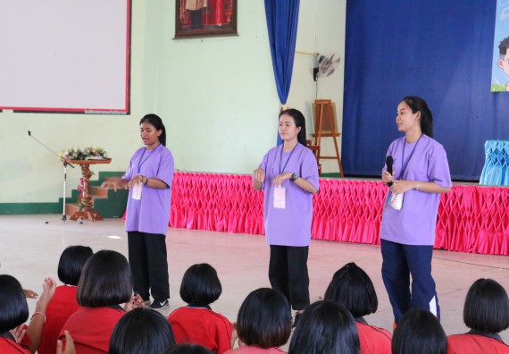 ภาพกิจกรรม โปรแกรมวิชาคณิตศาสตร์ จัดโครงการบูรณาการการจัดการเรียนการสอน ค่ายโครงงานคณิตศาสตร์ฯ