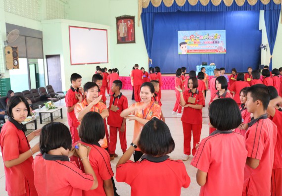 ภาพกิจกรรม โปรแกรมวิชาคณิตศาสตร์ จัดโครงการบูรณาการการจัดการเรียนการสอน ค่ายโครงงานคณิตศาสตร์ฯ