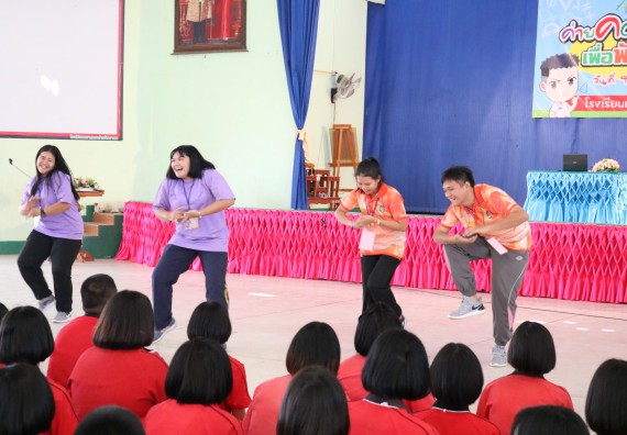 ภาพกิจกรรม โปรแกรมวิชาคณิตศาสตร์ จัดโครงการบูรณาการการจัดการเรียนการสอน ค่ายโครงงานคณิตศาสตร์ฯ