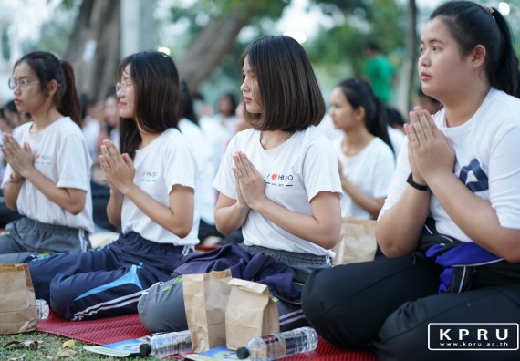 ภาพกิจกรรม สวดมนต์ สร้างเยาวชนที่ดี มีคุณธรรม นำชีวิต