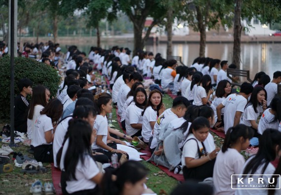 ภาพกิจกรรม สวดมนต์ สร้างเยาวชนที่ดี มีคุณธรรม นำชีวิต