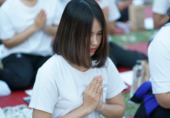 ภาพกิจกรรม สวดมนต์ สร้างเยาวชนที่ดี มีคุณธรรม นำชีวิต