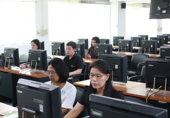 ภาพกิจกรรม คณะวิทยาศาสตร์และเทคโนโลยี เข้าร่วมประชุมผู้ใช้ระบบสารสนเทศ