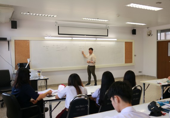 ภาพกิจกรรม โปรแกรมวิชาชีววิทยาอบรมเชิงปฏิบัติการมาตรฐานและคุณภาพผลิตภัณฑ์อาหารและโรงงานอาหาร