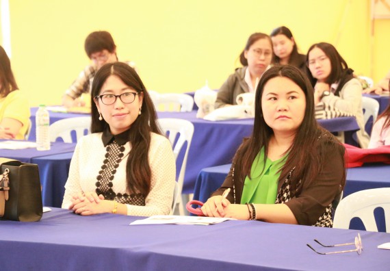 ภาพกิจกรรม คณะวิทยาศาสตร์และเทคโนโลยี จัดอบรมเชิงปฏิบัติการ เรื่อง การทำงานวิจัย และขอตำแหน่งทางวิชาการด้วยผลงานรับใช้สังคม