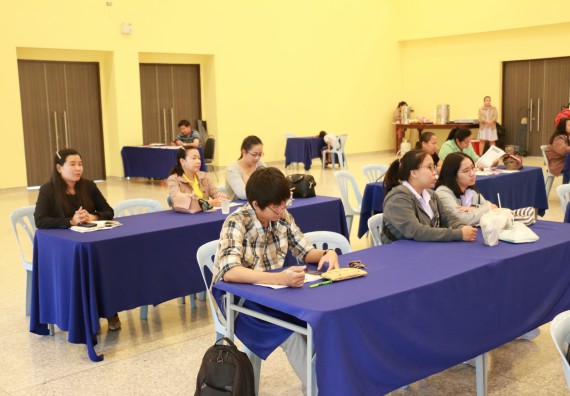 ภาพกิจกรรม คณะวิทยาศาสตร์และเทคโนโลยี จัดอบรมเชิงปฏิบัติการ เรื่อง การทำงานวิจัย และขอตำแหน่งทางวิชาการด้วยผลงานรับใช้สังคม