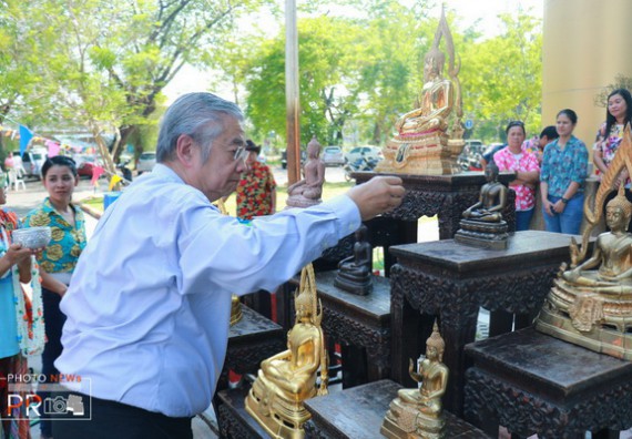 ภาพกิจกรรม คณะวิทยาศาสตร์และเทคโนโลยี เข้าร่วมสงกรานต์ราชภัฏ(SONGKRAN KPRU FESTIVAL) ประจำปี พ.ศ.2562