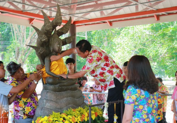 ภาพกิจกรรม คณะวิทยาศาสตร์และเทคโนโลยี เข้าร่วมสงกรานต์ราชภัฏ(SONGKRAN KPRU FESTIVAL) ประจำปี พ.ศ.2562