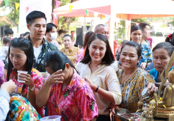 ภาพกิจกรรม คณะวิทยาศาสตร์และเทคโนโลยี เข้าร่วมสงกรานต์ราชภัฏ(SONGKRAN KPRU FESTIVAL) ประจำปี พ.ศ.2562