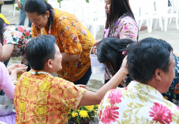 ภาพกิจกรรม คณะวิทยาศาสตร์และเทคโนโลยี เข้าร่วมสงกรานต์ราชภัฏ(SONGKRAN KPRU FESTIVAL) ประจำปี พ.ศ.2562