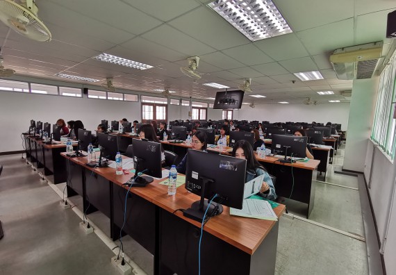 ภาพกิจกรรม คณะวิทยาศาสตร์และเทคโนโลยี จัดโครงการถ่ายทอดความรู้ด้านเทคโนโลยีสมัยใหม่สำหรับนักศึกษาระดับคณะเพื่อเตรียมความพร้อมก้าวสู่ศตวรรษที่ 21