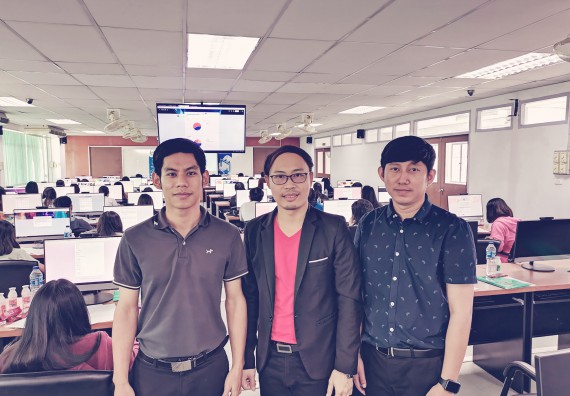 ภาพกิจกรรม คณะวิทยาศาสตร์และเทคโนโลยี จัดโครงการถ่ายทอดความรู้ด้านเทคโนโลยีสมัยใหม่สำหรับนักศึกษาระดับคณะเพื่อเตรียมความพร้อมก้าวสู่ศตวรรษที่ 21