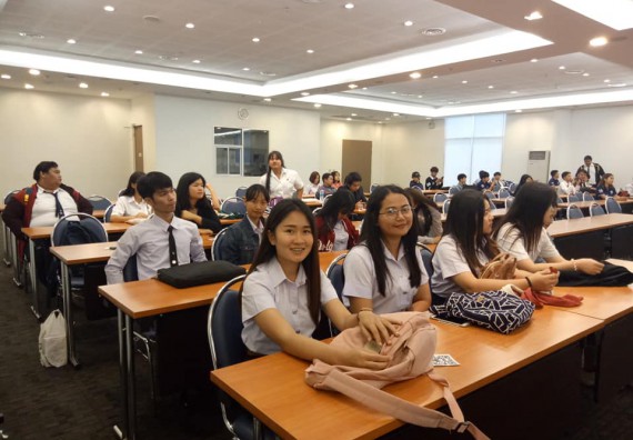 ภาพกิจกรรม โปรแกรมวิชาชีววิทยา	จัดกิจกรรมพัฒนาทักษะด้านนำเสนอผลงานทางวิชาการ