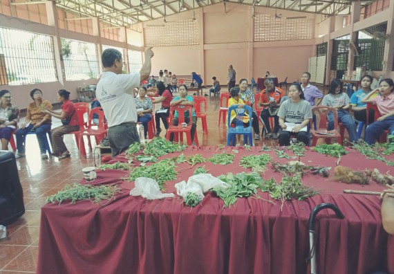 ภาพกิจกรรม ศูนย์บริการทางการแพทย์แผนไทยและการแพทย์ทางเลือก จัดกิจกรรมการดูแลสุขภาพด้วยการแพทย์ทางเลือก ครั้งที่ 3