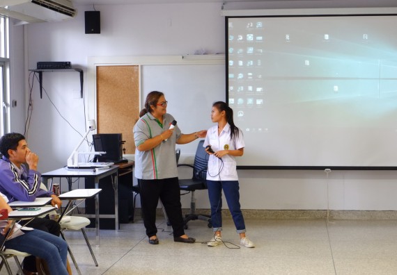 ภาพกิจกรรม โปรแกรมวิชาเคมี จัดอบรมเชิงปฏิบัติการความปลอดภัยในห้องปฏิบัติการทางเคมีสำหรับนักศึกษา ค.บ. เคมี