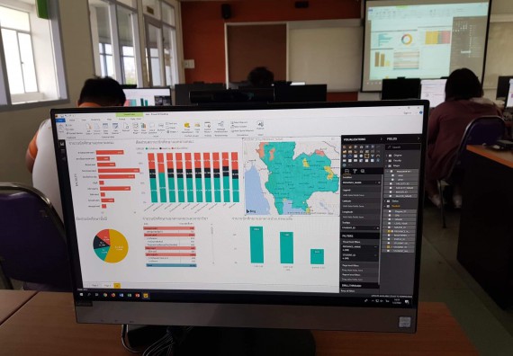 ภาพกิจกรรม โปรแกรมวิชาวิทยาการคอมพิวเตอร์ จัดอบรมเชิงปฏิบัติการเรื่อง Microsoft Azure และ Microsoft Power BI