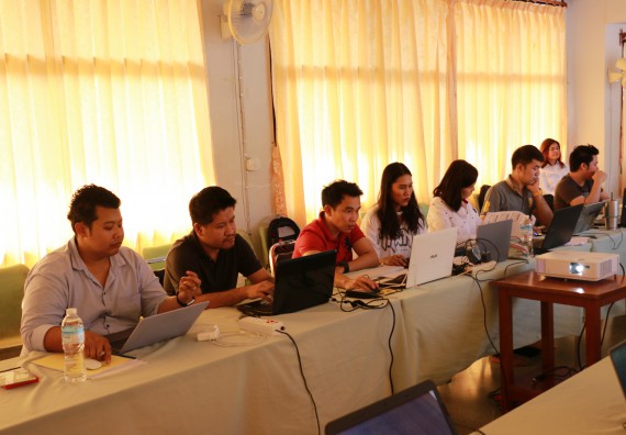 ภาพกิจกรรม คณะวิทยาศาสตร์และเทคโนโลยี จัดอบรมเชิงปฏิบัติการ หลักเกณฑ์และวิธีการประเมินค่างาน และเทคนิคการเขียนคู่มือปฏิบัติงาน