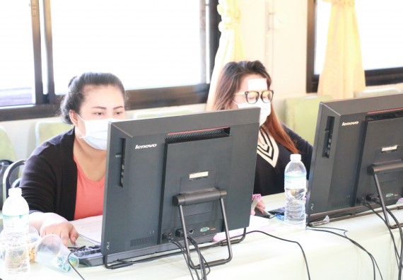 ภาพกิจกรรม คณะวิทยาศาสตร์และเทคโนโลยี จัดอบรมเชิงปฏิบัติการ หลักเกณฑ์และวิธีการประเมินค่างาน และเทคนิคการเขียนคู่มือปฏิบัติงาน