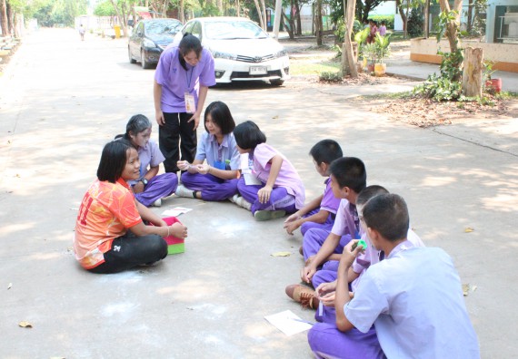 ภาพกิจกรรม โปรแกรมวิชาคณิตศาสตร์ จัดอบรมเชิงปฏิบัติการการส่งเสริมทักษะความสามารถทางด้านคณิตศาสตร์ครั้งที่ 1 และประชาสัมพันธ์หลักสูตร