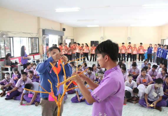 ภาพกิจกรรม โปรแกรมวิชาคณิตศาสตร์ จัดอบรมเชิงปฏิบัติการการส่งเสริมทักษะความสามารถทางด้านคณิตศาสตร์ครั้งที่ 1 และประชาสัมพันธ์หลักสูตร