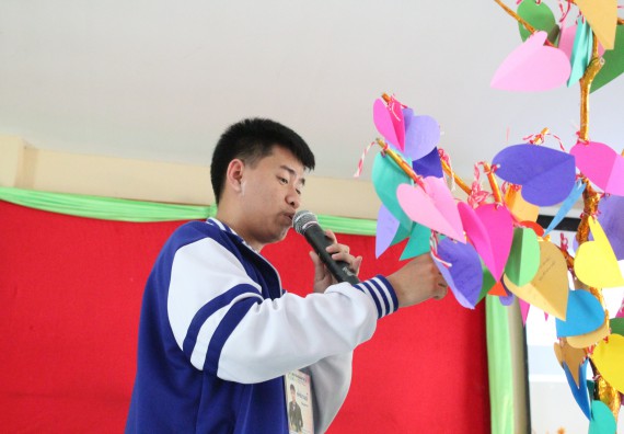 ภาพกิจกรรม โปรแกรมวิชาคณิตศาสตร์ จัดอบรมเชิงปฏิบัติการการส่งเสริมทักษะความสามารถทางด้านคณิตศาสตร์ครั้งที่ 1 และประชาสัมพันธ์หลักสูตร