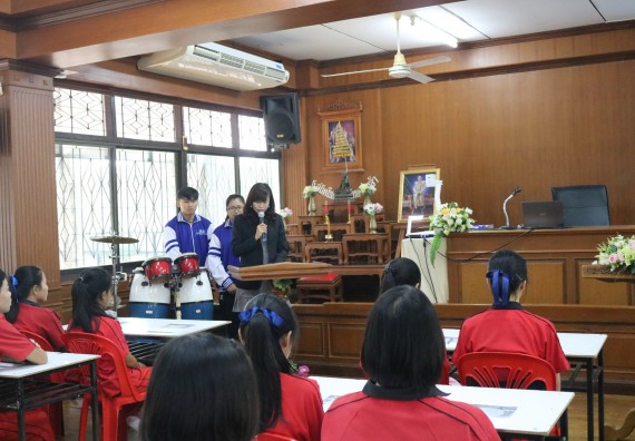 ภาพกิจกรรม โปรแกรมวิชาคณิตศาสตร์ จัดอบรมเชิงปฏิบัติการการส่งเสริมทักษะความสามารถทางด้านคณิตศาสตร์ครั้งที่ 2