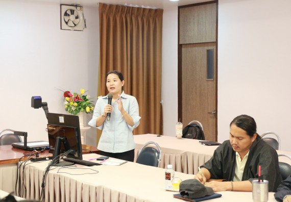 ภาพกิจกรรม แลกเปลี่ยนเรียนรู้เรื่องความสำเร็จในการลงพื้นที่เพื่อเก็บข้อมูลวิจัย