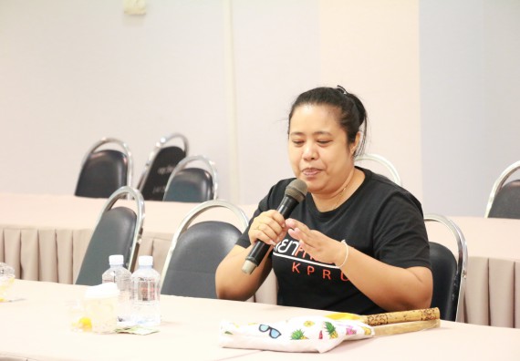 ภาพกิจกรรม แลกเปลี่ยนเรียนรู้เรื่องความสำเร็จในการลงพื้นที่เพื่อเก็บข้อมูลวิจัย