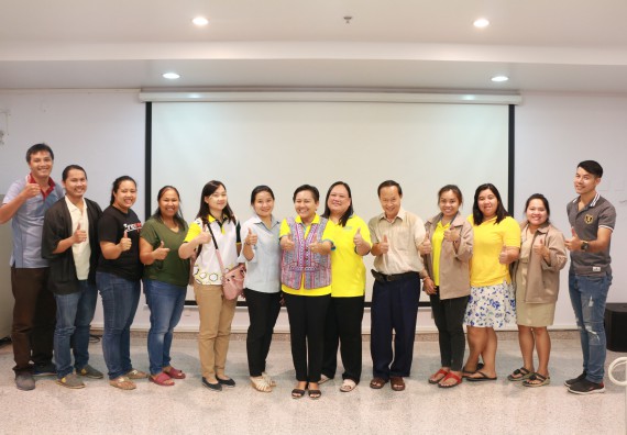 ภาพกิจกรรม แลกเปลี่ยนเรียนรู้เรื่องความสำเร็จในการลงพื้นที่เพื่อเก็บข้อมูลวิจัย