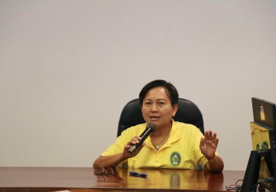 ภาพกิจกรรม ประชุมการรับรองหลักสูตรเพื่อการพัฒนาครูและบุคลากรทางการศึกษา สายงานการสอน