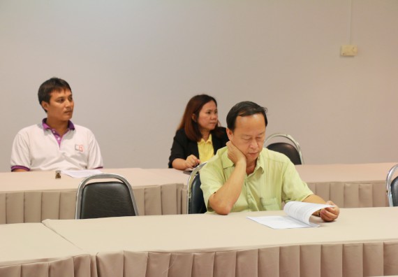 ภาพกิจกรรม ประชุมการรับรองหลักสูตรเพื่อการพัฒนาครูและบุคลากรทางการศึกษา สายงานการสอน