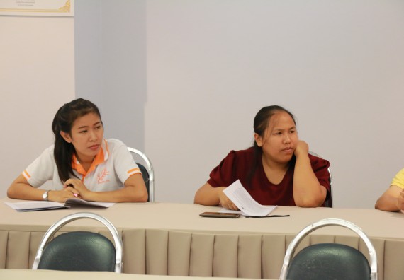 ภาพกิจกรรม ประชุมการรับรองหลักสูตรเพื่อการพัฒนาครูและบุคลากรทางการศึกษา สายงานการสอน