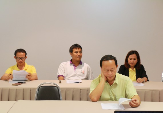 ภาพกิจกรรม ประชุมการรับรองหลักสูตรเพื่อการพัฒนาครูและบุคลากรทางการศึกษา สายงานการสอน