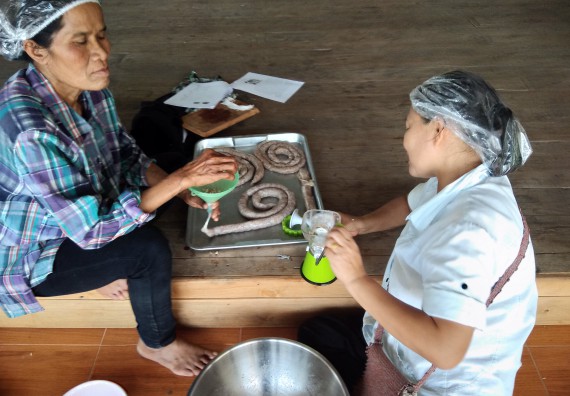 ภาพกิจกรรม โปรแกรมวิชาเกษตรศาสตร์ จัดอบรมและความรู้เกี่ยวกับการเลี้ยงโคเนื้อและการแปรรูปผลิตภัณฑ์