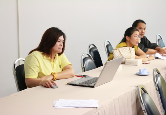 ภาพกิจกรรม คณะวิทยาศาสตร์และเทคโนโลยี จัดประชุมเพี่อเตรียมความพร้อมสำหรับการจัดทำรายงานประเมินตนเอง ระดับหลักสูตร ประจำปีการศึกษา 2561 (รอบ 9 เดือน)