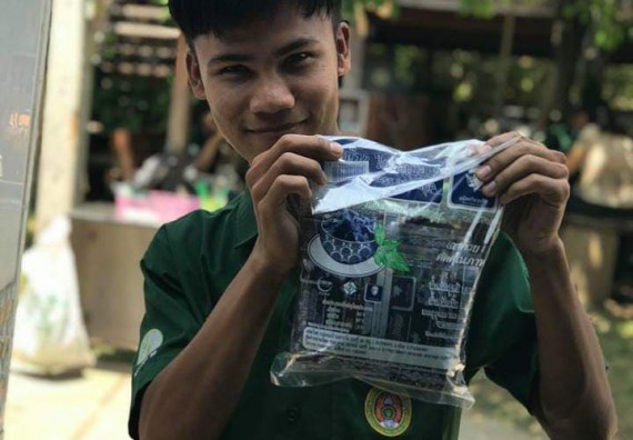 ภาพกิจกรรม โปรแกรมวิชาชีววิทยา	จัดโครงการพัฒนาบัณฑิตทางชีววิทยาที่ตอบสนองอุตสาหกรรมกับบริษัท ราชาพาณิชย์ ฟู๊ด จำกัด