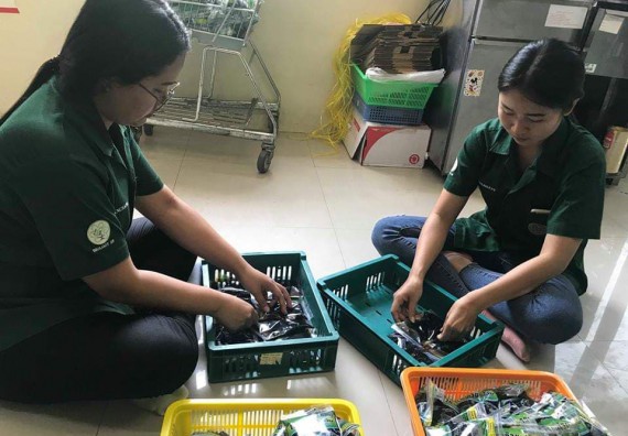 ภาพกิจกรรม โปรแกรมวิชาชีววิทยา	จัดโครงการพัฒนาบัณฑิตทางชีววิทยาที่ตอบสนองอุตสาหกรรมกับบริษัท ราชาพาณิชย์ ฟู๊ด จำกัด