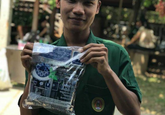 ภาพกิจกรรม โปรแกรมวิชาชีววิทยา	จัดโครงการพัฒนาบัณฑิตทางชีววิทยาที่ตอบสนองอุตสาหกรรมกับบริษัท ราชาพาณิชย์ ฟู๊ด จำกัด