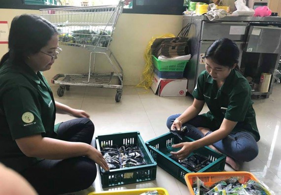 ภาพกิจกรรม โปรแกรมวิชาชีววิทยา	จัดโครงการพัฒนาบัณฑิตทางชีววิทยาที่ตอบสนองอุตสาหกรรมกับบริษัท ราชาพาณิชย์ ฟู๊ด จำกัด