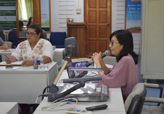 ภาพกิจกรรม คณะวิทยาศาสตร์และเทคโนโลยี เข้าร่วมการจัดการความรู้ เรื่อง การสกัดขุมความรู้และแก่นความรู้ให้กับบุคลากรของมหาวิทยาลัย