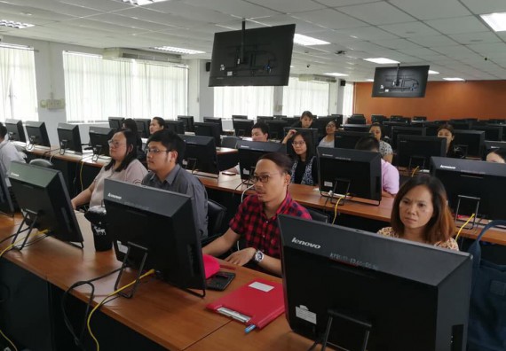 ภาพกิจกรรม คณะวิทยาศาสตร์และเทคโนโลยี เข้านร่วมอบรมเชิงปฏิบัติการ เรื่อง ระบบสารสนเทศงานวิจัยและงานตีพิมพ์เพื่อประกอบการประเมินผลการปฏิบัติราชการ (A1)