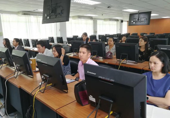 ภาพกิจกรรม คณะวิทยาศาสตร์และเทคโนโลยี เข้านร่วมอบรมเชิงปฏิบัติการ เรื่อง ระบบสารสนเทศงานวิจัยและงานตีพิมพ์เพื่อประกอบการประเมินผลการปฏิบัติราชการ (A1)