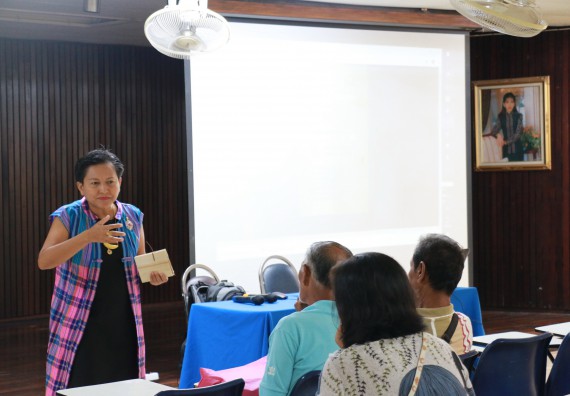 ภาพกิจกรรม คณะวิทยาศาสตร์และเทคโนโลยี จัดอบรมเชิงปฏิบัติการ เรื่อง การถ่ายทอดองค์ความรู้และนวัตกรรมที่ใช้ประโยชน์และแก้ปัญหาแก่ชุมชน