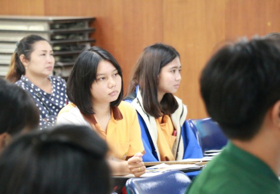 ภาพกิจกรรม คณะวิทยาศาสตร์และเทคโนโลยี จัดอบรมเชิงปฏิบัติการ เรื่อง การถ่ายทอดองค์ความรู้และนวัตกรรมที่ใช้ประโยชน์และแก้ปัญหาแก่ชุมชน